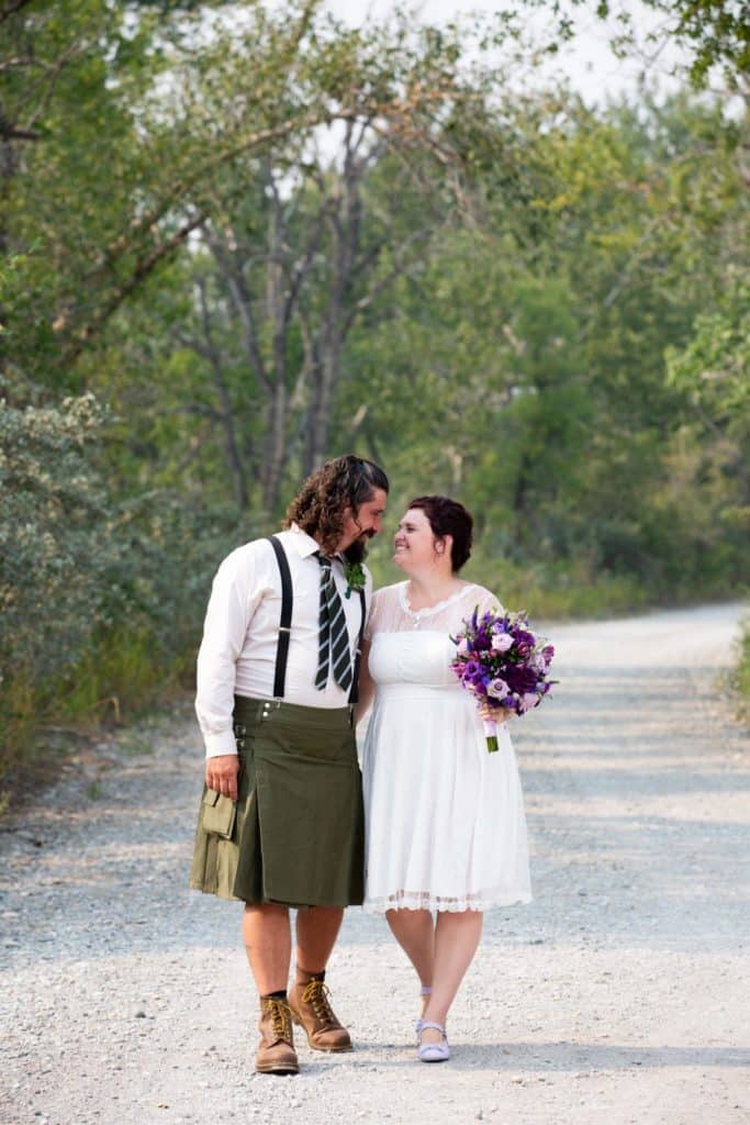 fort-macleod-wedding-photography-wedding-day-walk-in-the-park
