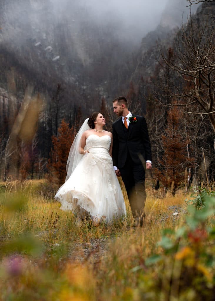 mountain wedding picture in waterton